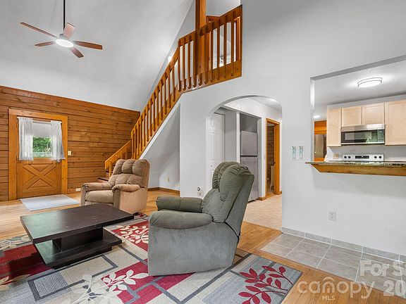 4th image of 3206 Fork Mountain Rd