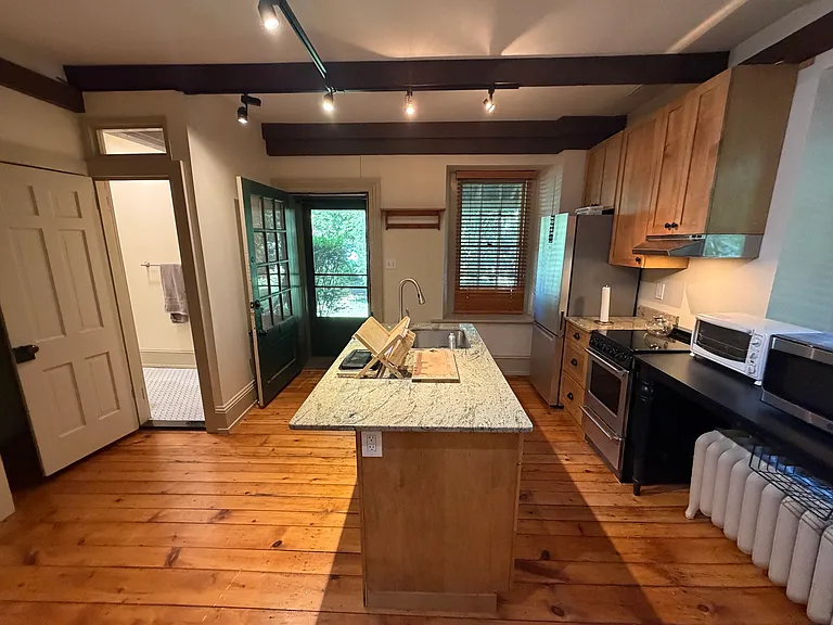 1298 Hares Hill Rd — Photo 16