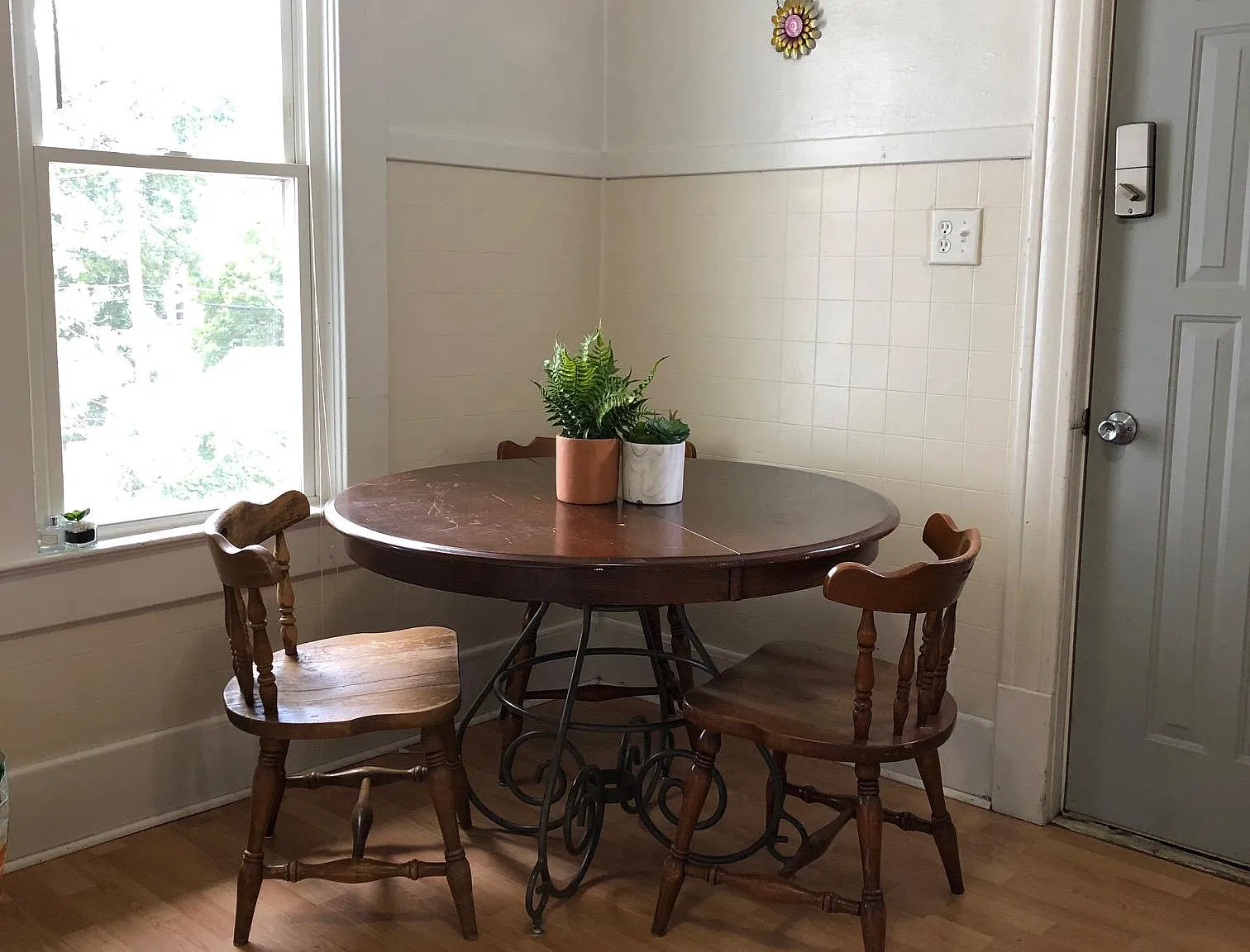 4 bed, 1500 sqft, $1,600 — Photo 4