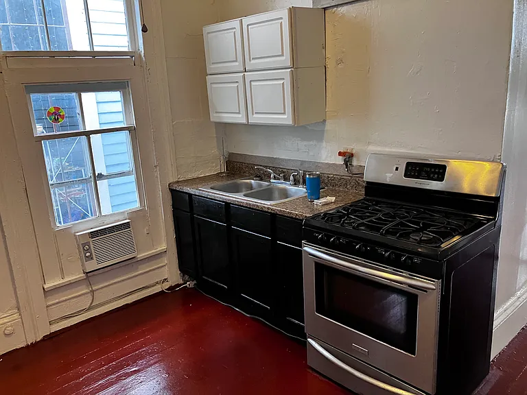 1824 Baronne St #5 — Photo 2