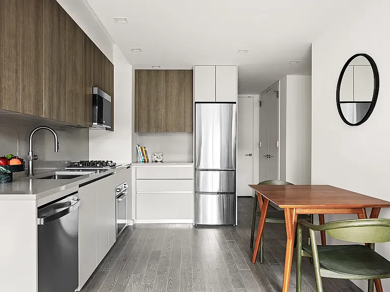 509 3rd Ave #9D — Photo 3