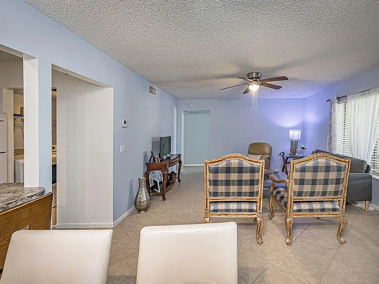 539 Shady Pine Way — Photo 13