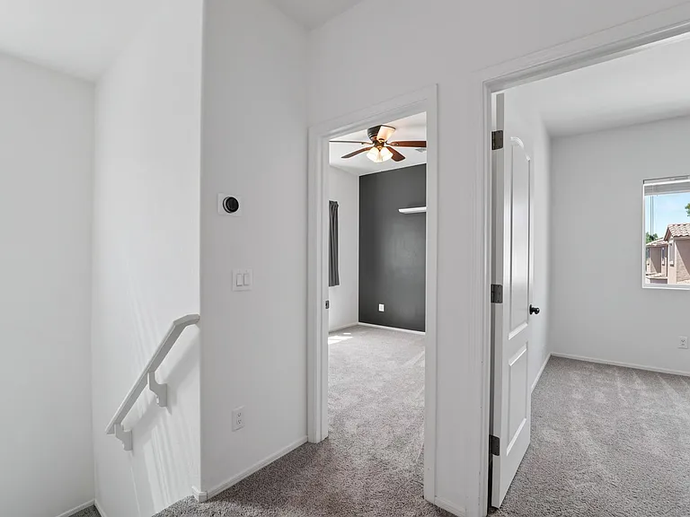 4036 E Carla Vista Dr — Photo 31