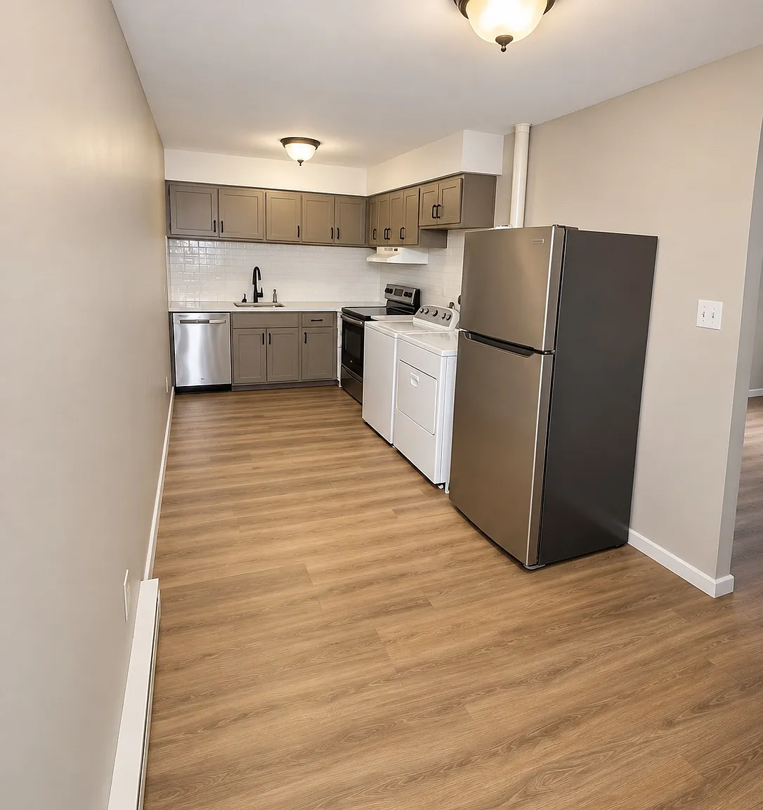 2 bed, 1050 sqft, $1,875 — Photo 1