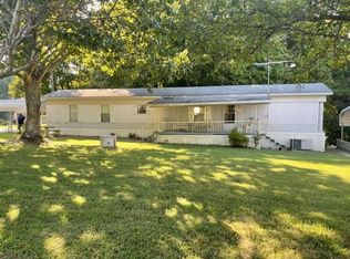 9 Elm Ln, Eddyville, KY 42038