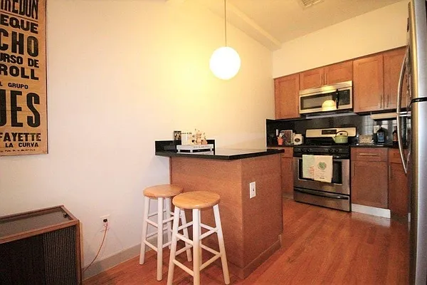 Rented by Bold New York | media 28