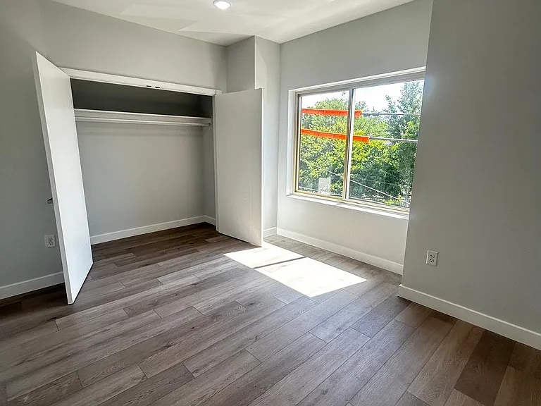 2212 N Marshall St #2 — Photo 6
