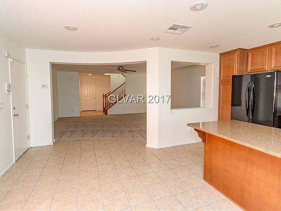 3rd image of 714 Shadwell St