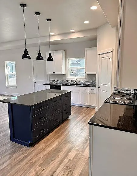 1025 W Cheney Dr — Photo 11