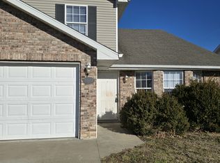 5505 Volunteer Dr, Columbia, MO 65201
