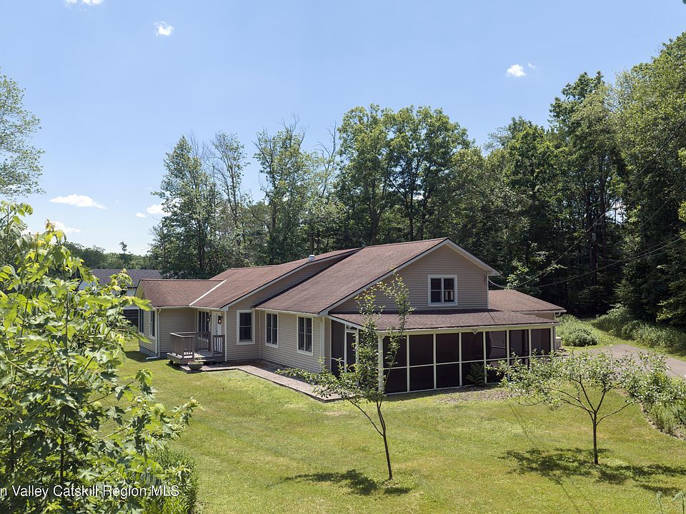1st image of 1039 Samsonville Road