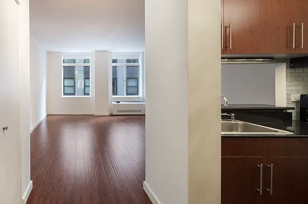 Rented by MOTION New York | media 17