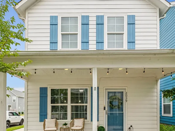 2039 Village Park Cir, Old Hickory, TN 37138
