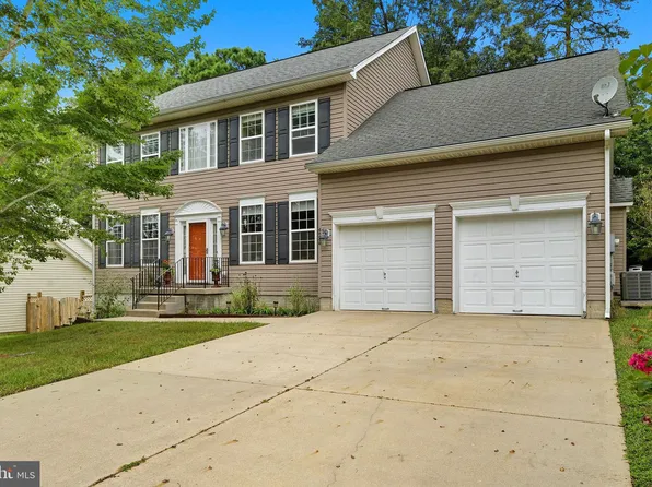 46698 Sandalwood St, Lexington Park, MD 20653