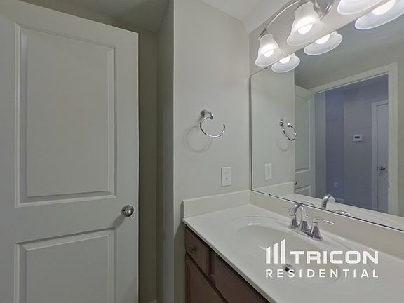 2nd image of 17703 Austins Creek Dr