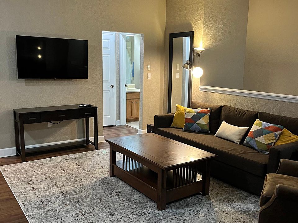 Fully furnished loft