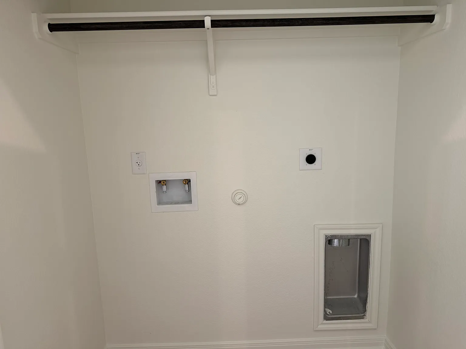 3 bed, 1174 sqft, $1,395 — Photo 4