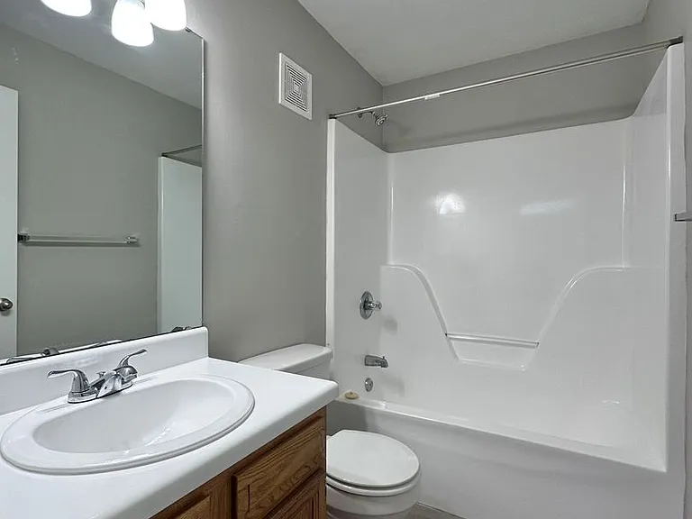 Rand Stockton Apartment Homes — Photo 123