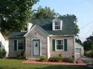 114 E Cherry Ridge Rd, Peoria, IL 61614