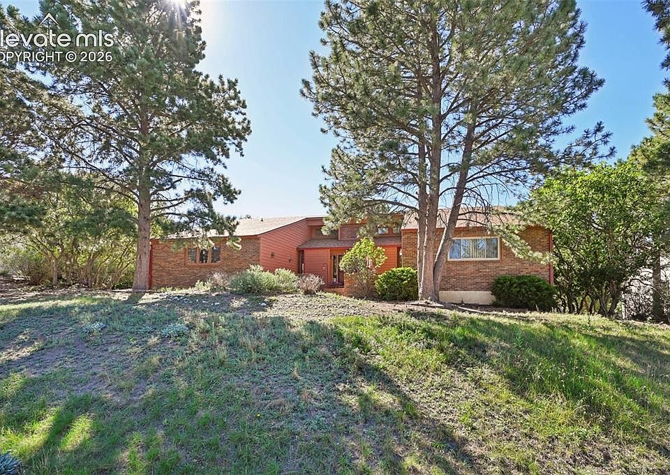 1st image of 135 Rangely Dr