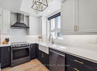 105 Kayla Cres #14, Vaughan, ON L6A4W3
