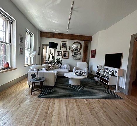 4th image of 81 Washington St APT 3G