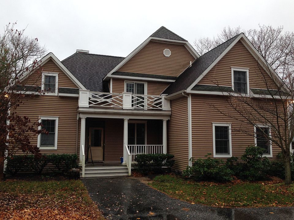 1st image of 123 Hubbard Ave