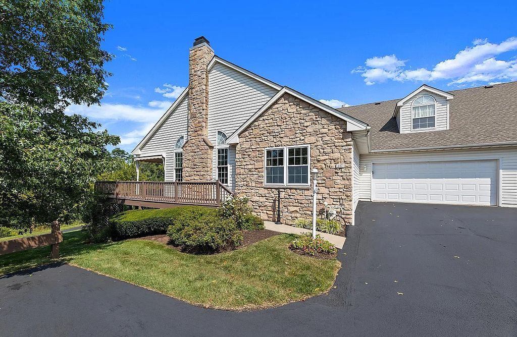 147 Cliveden Ter - Property Image