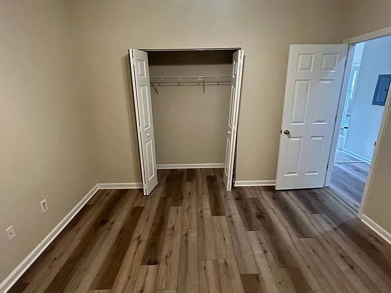 6308 Sweetwater Blvd — Photo 16