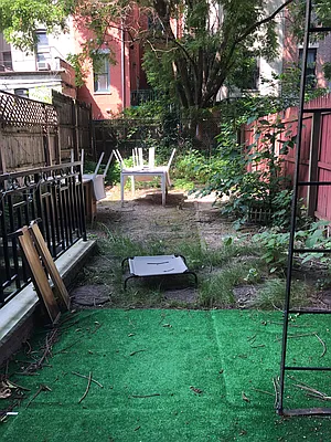 Rented by Delmark Realty LLC | media 29