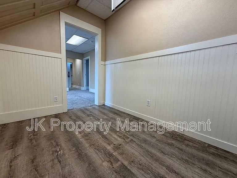 1303 6th Ave S #1303 — Photo 2