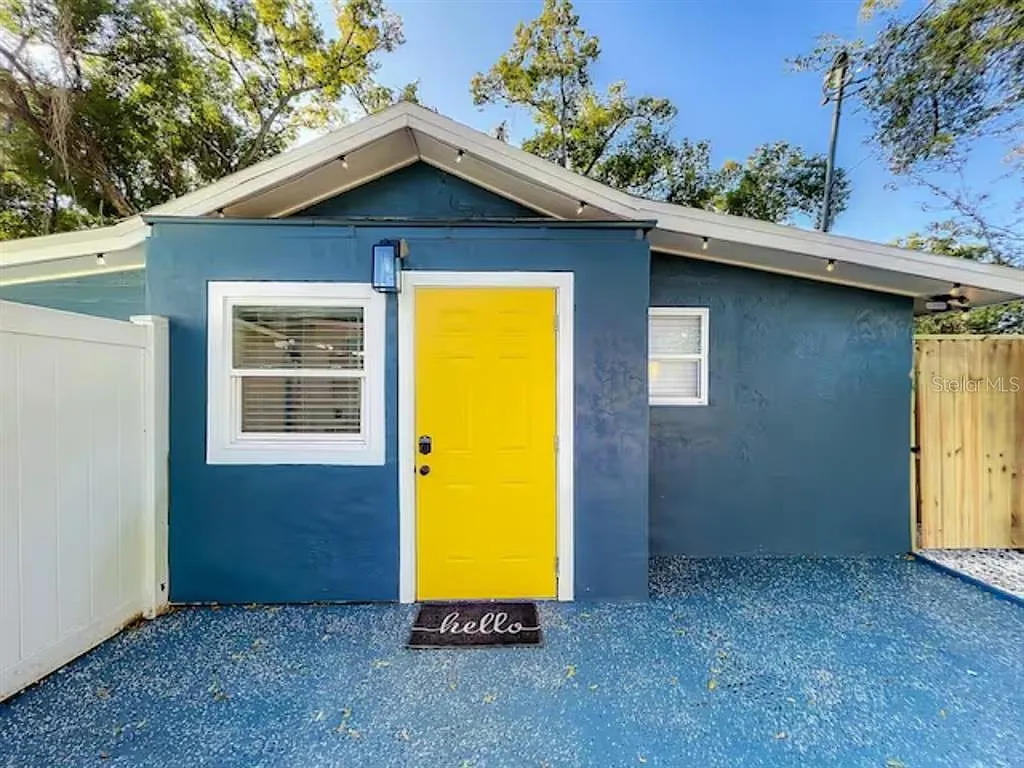 1 bed, 1.0 bath, 600 sqft, $2,100 — Photo 2