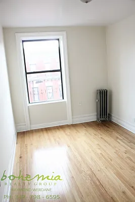 Rented by Bohemia Realty Group | media 18