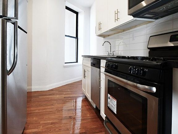 4th image of 133 W 116th St #34