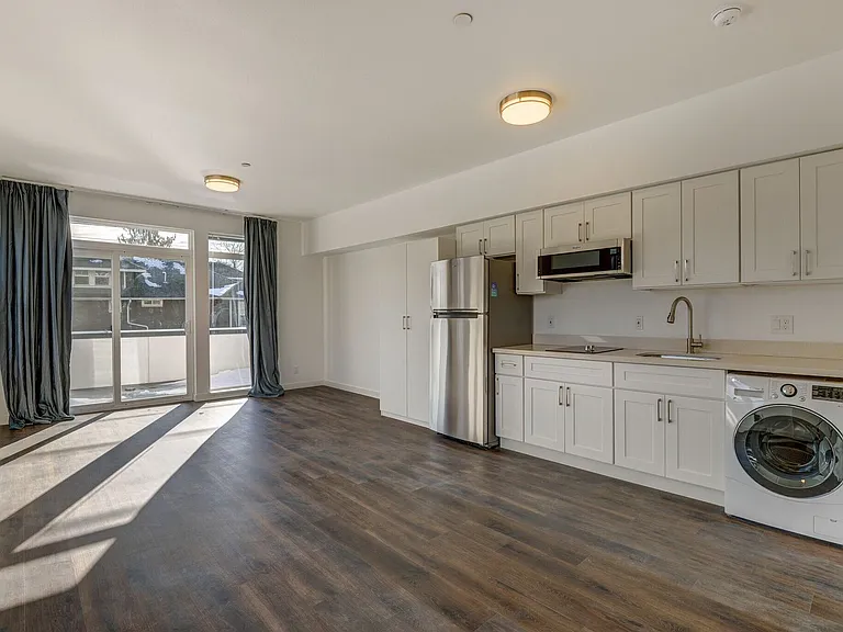 2508 N 50th St — Photo 30