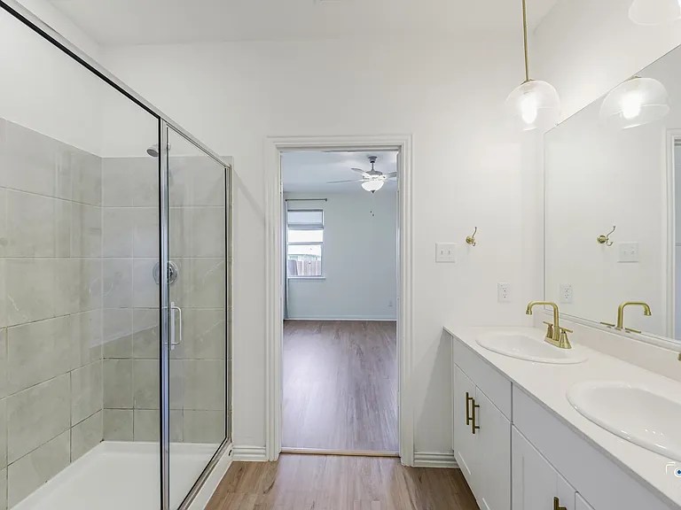 5028 Waterway Dr — Photo 19