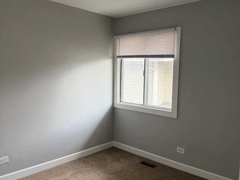 6053 Kit Carson Dr — Photo 7