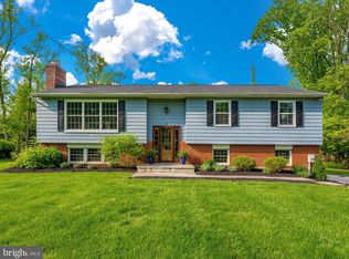 3 Doe Ct, Phoenix, MD 21131