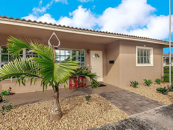 3rd image of 3580 NW 110th Avenue