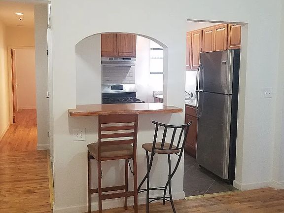 2nd image of 123 E 102nd St APT 2E