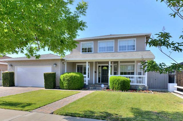 1st image of 1588 Carmel Dr