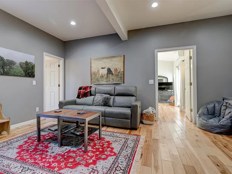 20600 NW Kings Grade Rd — Photo 18