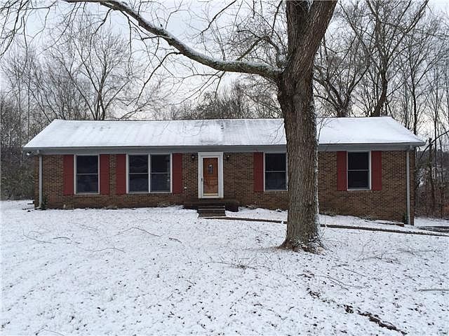 1st image of 557 Chesterfield Dr