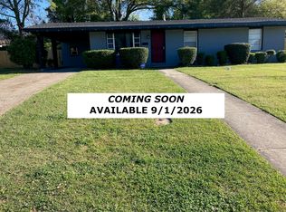 2805 Camellia St, Tuskegee Institute, AL 36088