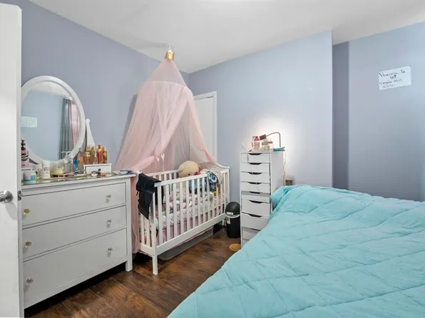 705 8th Street image 24 of 34