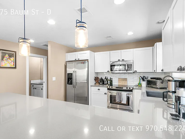 875 Baum St #D — Photo 11