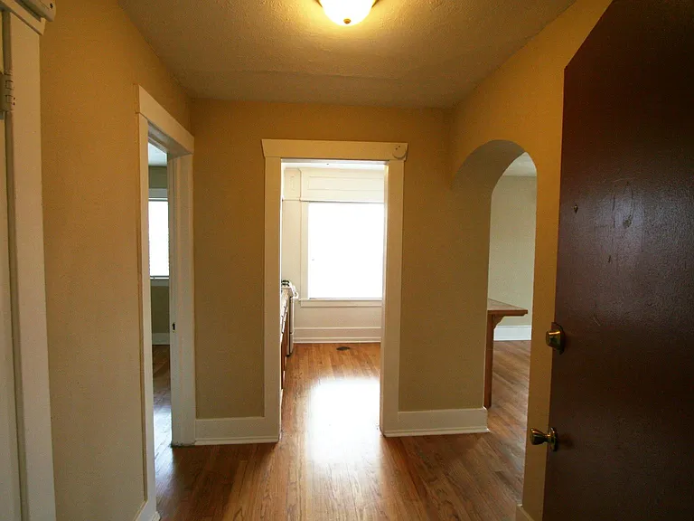 810 E 12th Ave #14 — Photo 2