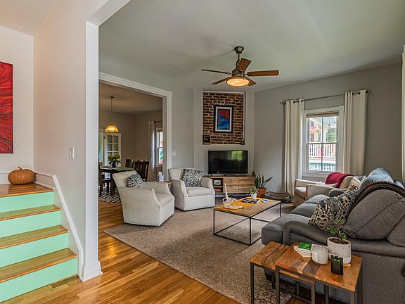 5th image of 1415 Fremont Pl