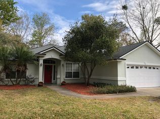 947 Hibernia Forest Dr, Fleming Island, FL 32003