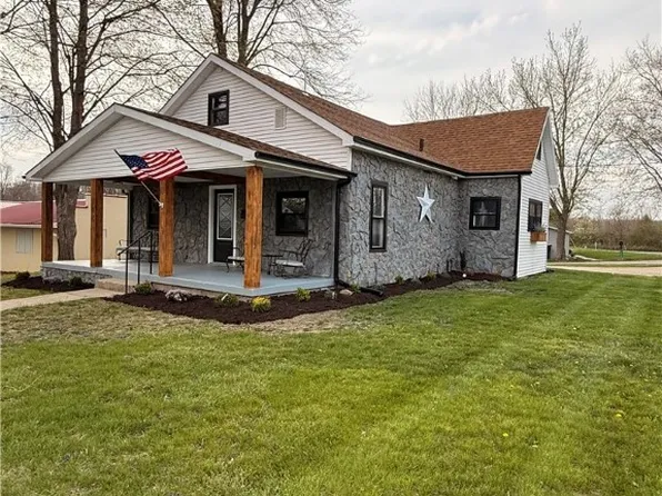 202 W Main St, New Paris, OH 45347